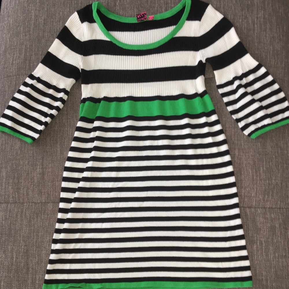 Girl’s Dress